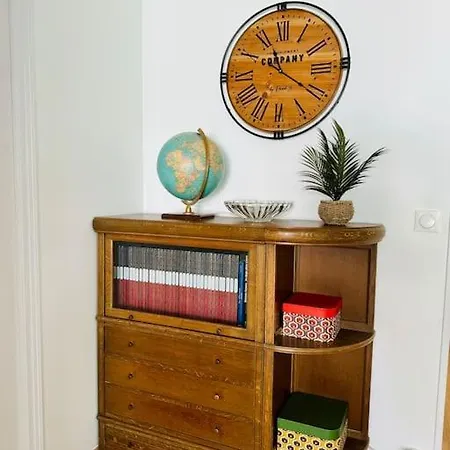 Un Nid Au Marche A 아파트 *